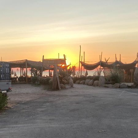 Les Lodges De La Plage U Dragulinu Sari-Solenzara Bagian luar foto