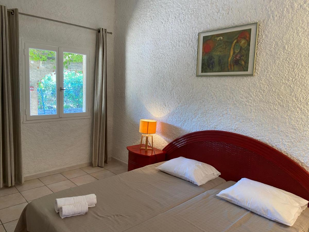 Les Lodges De La Plage U Dragulinu Sari-Solenzara Bagian luar foto