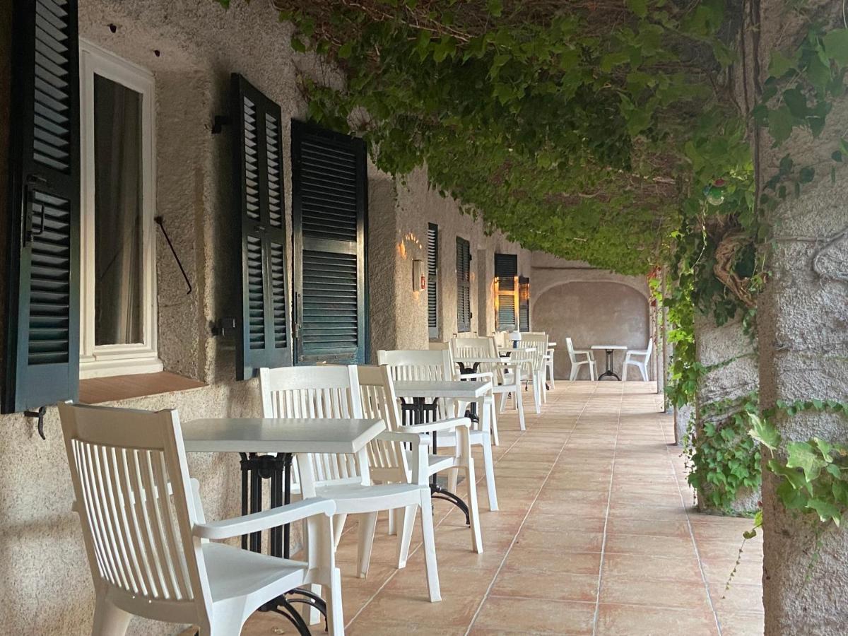 Les Lodges De La Plage U Dragulinu Sari-Solenzara Bagian luar foto
